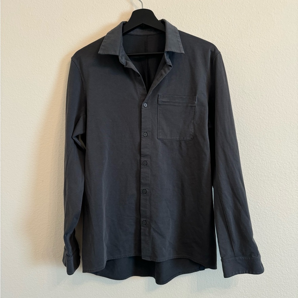 Lululemon Men’s Shirt